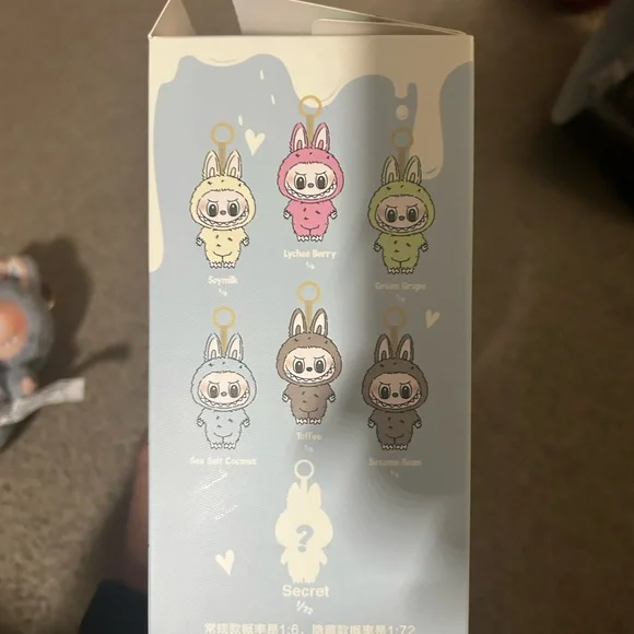 Authentic “Sea Salt Coconut” Exciting Macaron Labubu - Picture 7 of 9